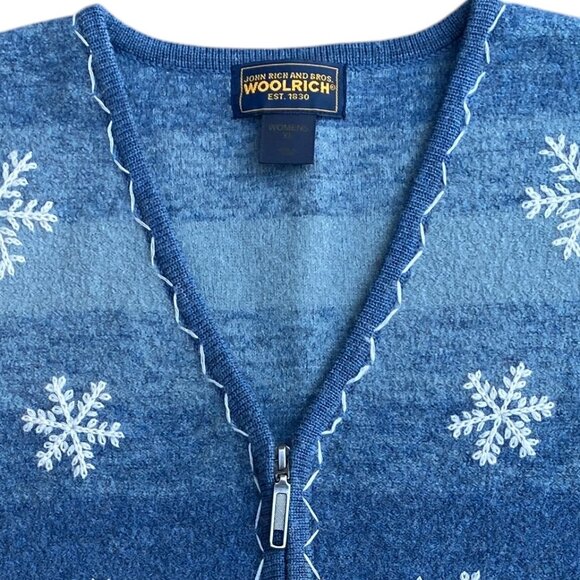 Vintage Woolrich Wool Embroidered Snowflake Sweater Vest Sz XL Blue Stripe - Picture 8 of 15